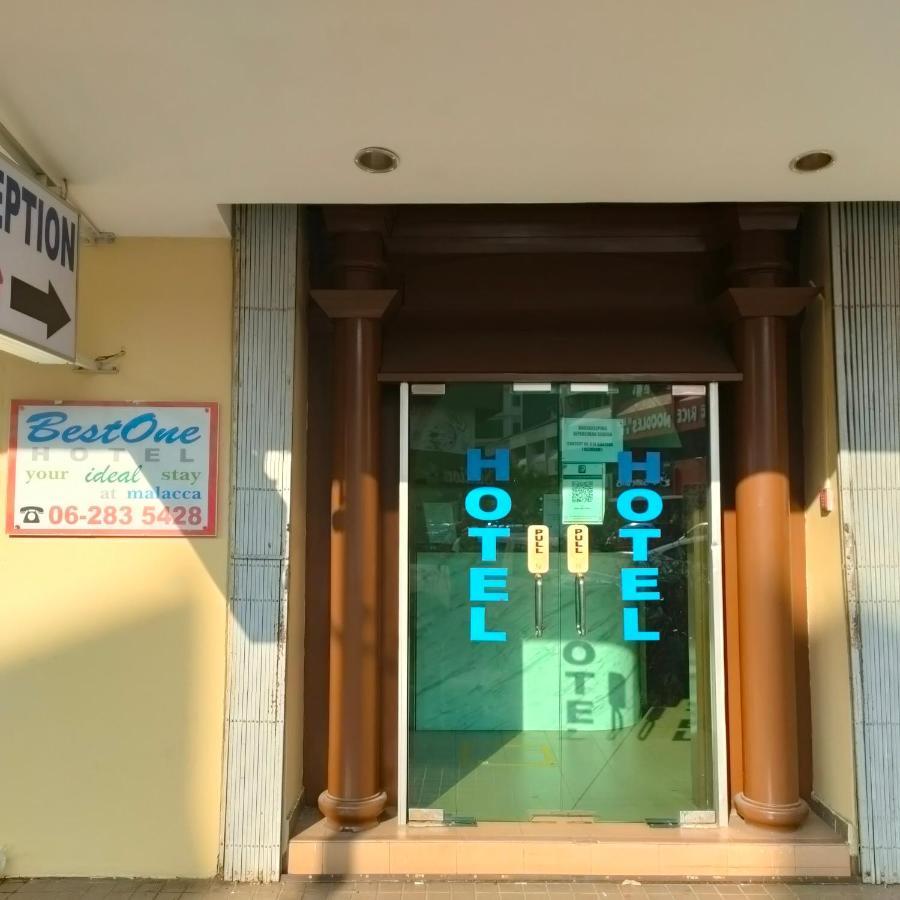 Best One Hotel Malacca Buitenkant foto