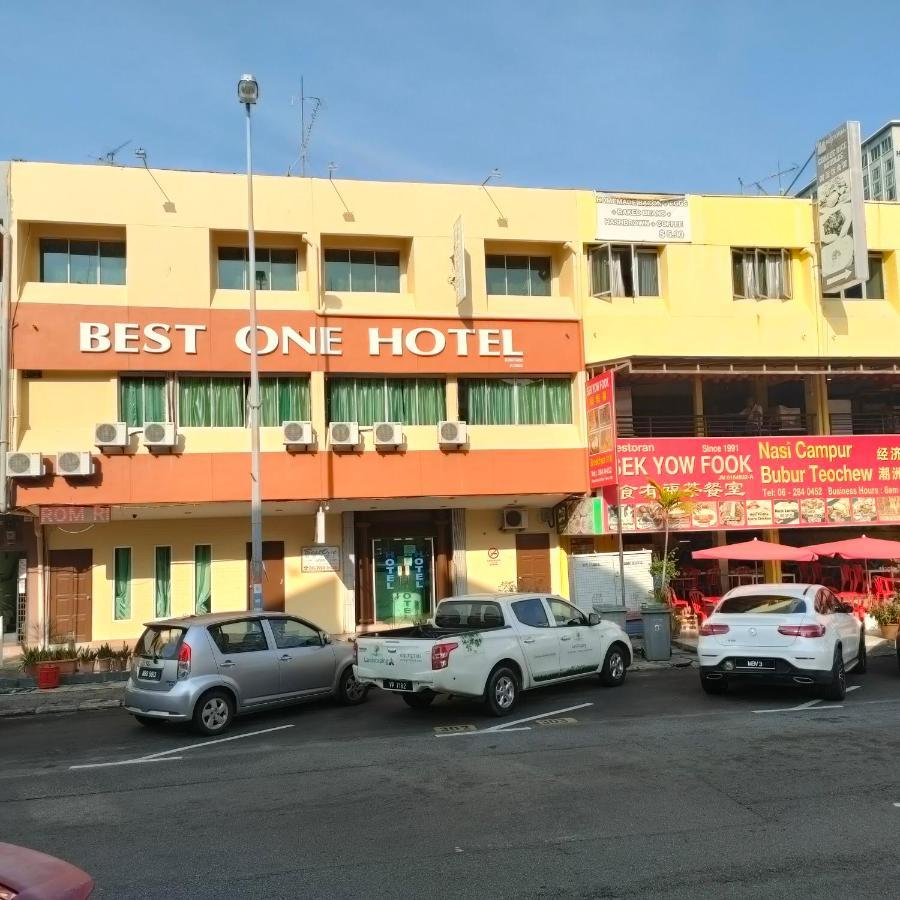 Best One Hotel Malacca Buitenkant foto