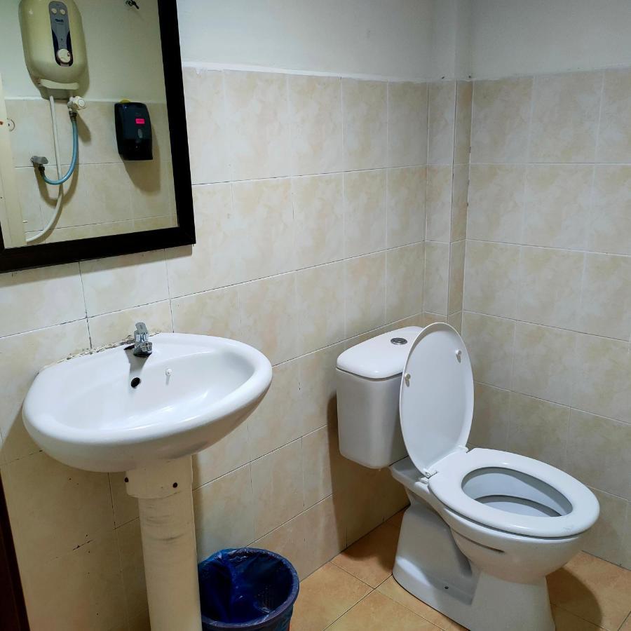 Best One Hotel Malacca Buitenkant foto